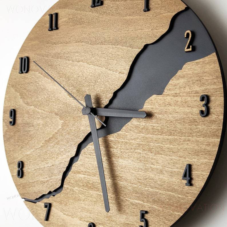 TimberTime - Elegant Wooden Wall Clock
