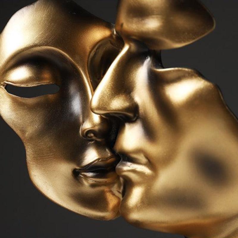 EternalEmbrace – Exquisite Luxury Romantic Sculpture Radiating Timeless Elegance