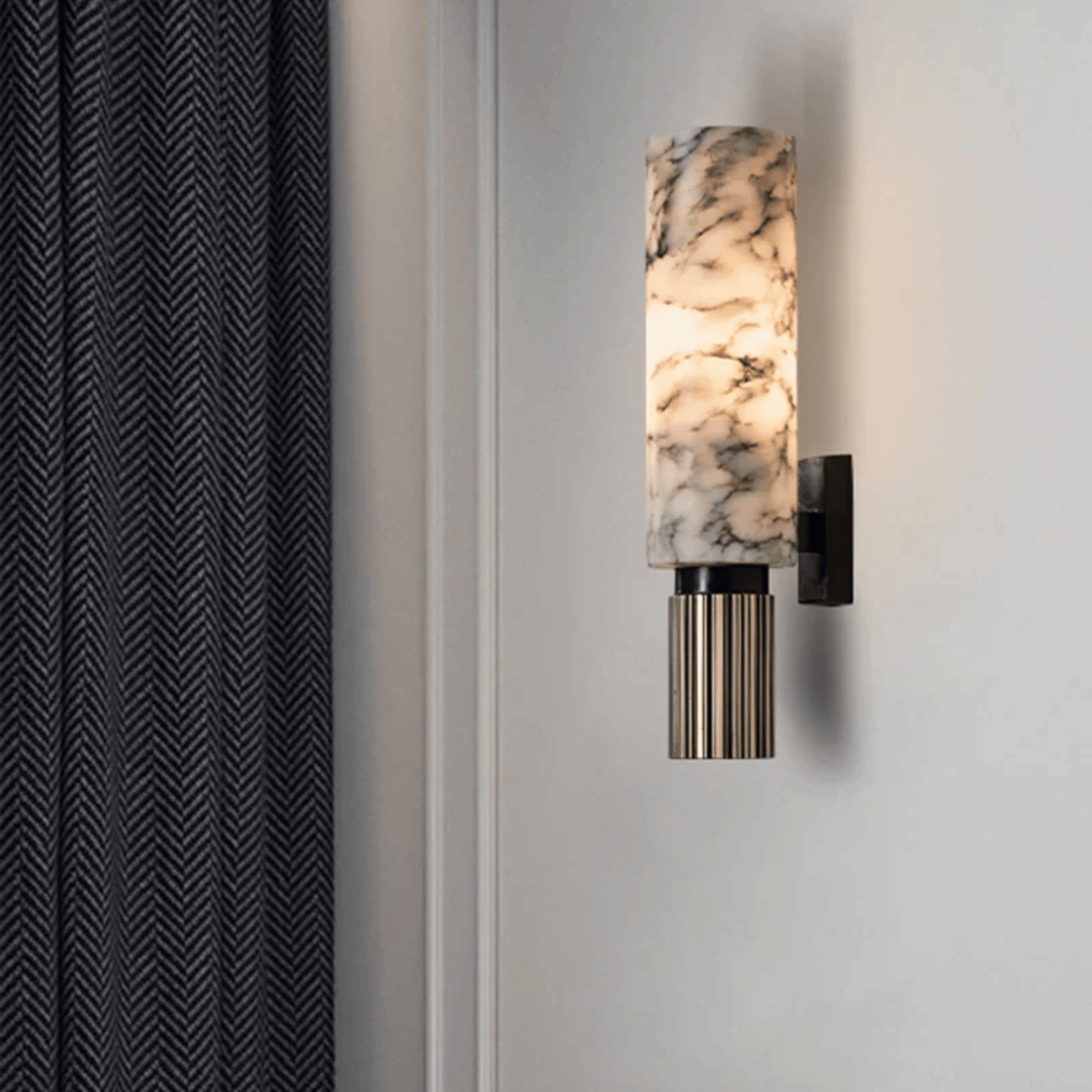 Velmora Halo: Elegant Bedside Wall Lamp