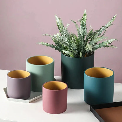 VividSphere – Luxury Round Ceramic Flower Pot with Hand-Glazed Elegance
