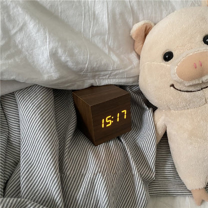 TempoWood - Digital Wooden Clock with Time, Date & Temperature