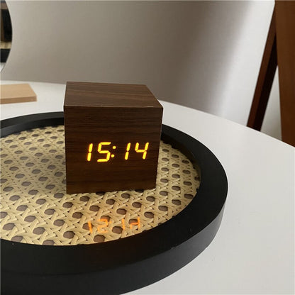 TempoWood - Digital Wooden Clock with Time, Date & Temperature
