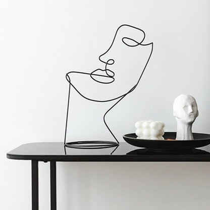 ArteLinea – Elegant Metal Wall Decoration with Abstract Line Art for Stylish Interiors