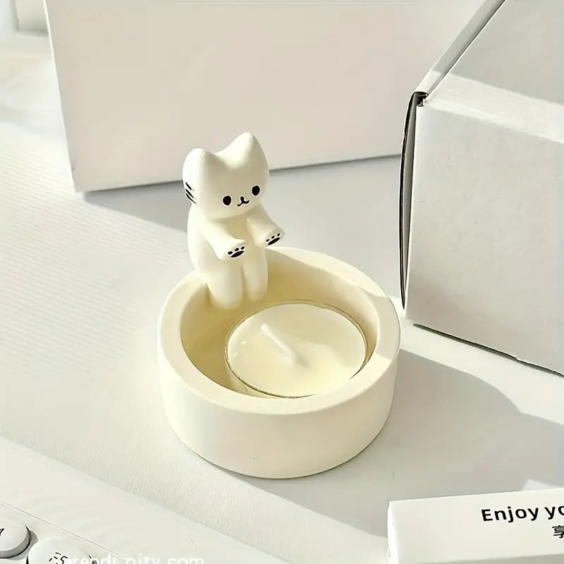 LumiPaw Cat Candle Holder — Elegant Design for a Warm, Stylish Glow