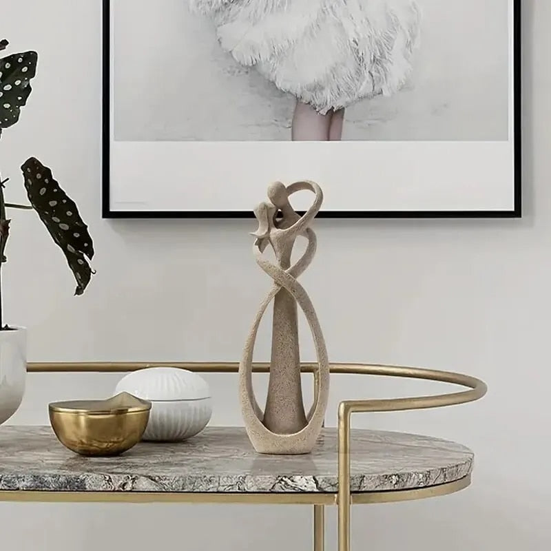 AmorSculpt – Romantic Resin Sculpture with Timeless Elegance