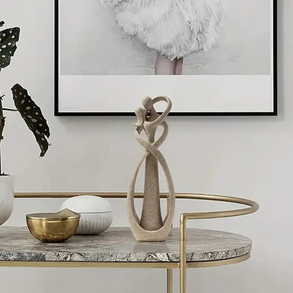 AmorSculpt – Romantic Resin Sculpture with Timeless Elegance