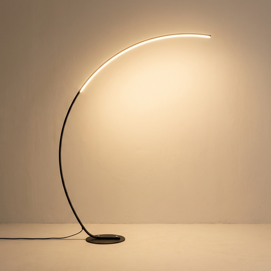 Nordic Modern Tall Floor Lamp – Sleek, Minimalist Lighting for Any Room
