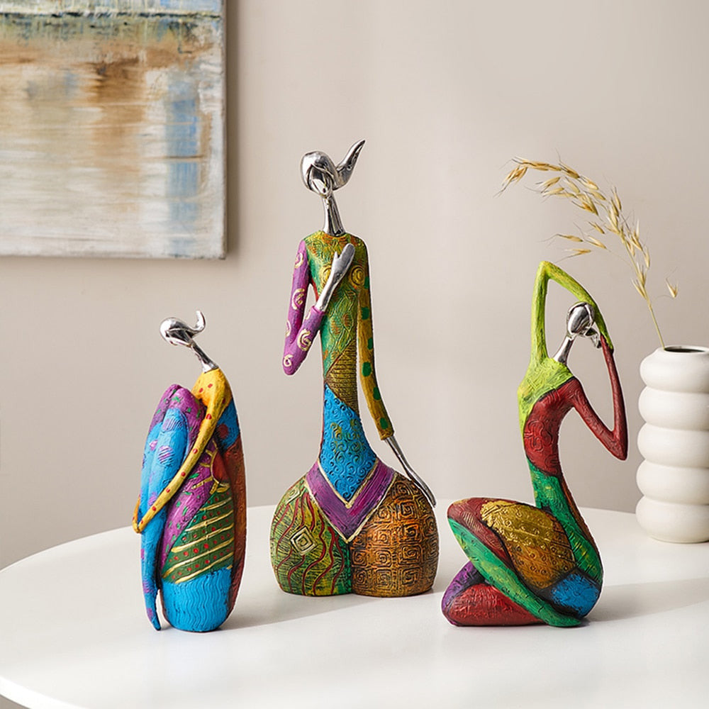 VividMuse – Abstract Women Sculptures with Colorful Elegance