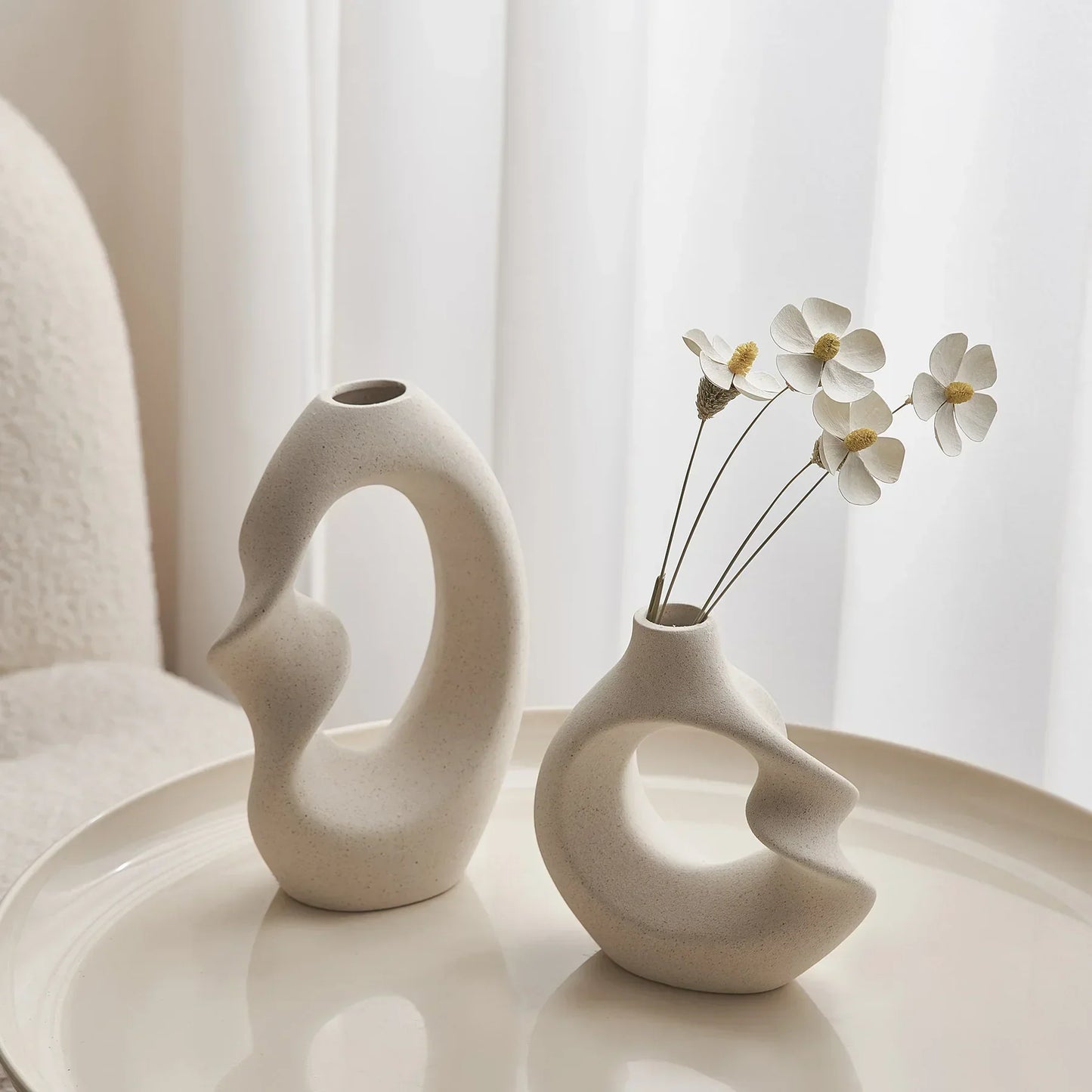 FormaLuxe Sculptural Ceramic Vase Set — Modern Elegance for Your Space