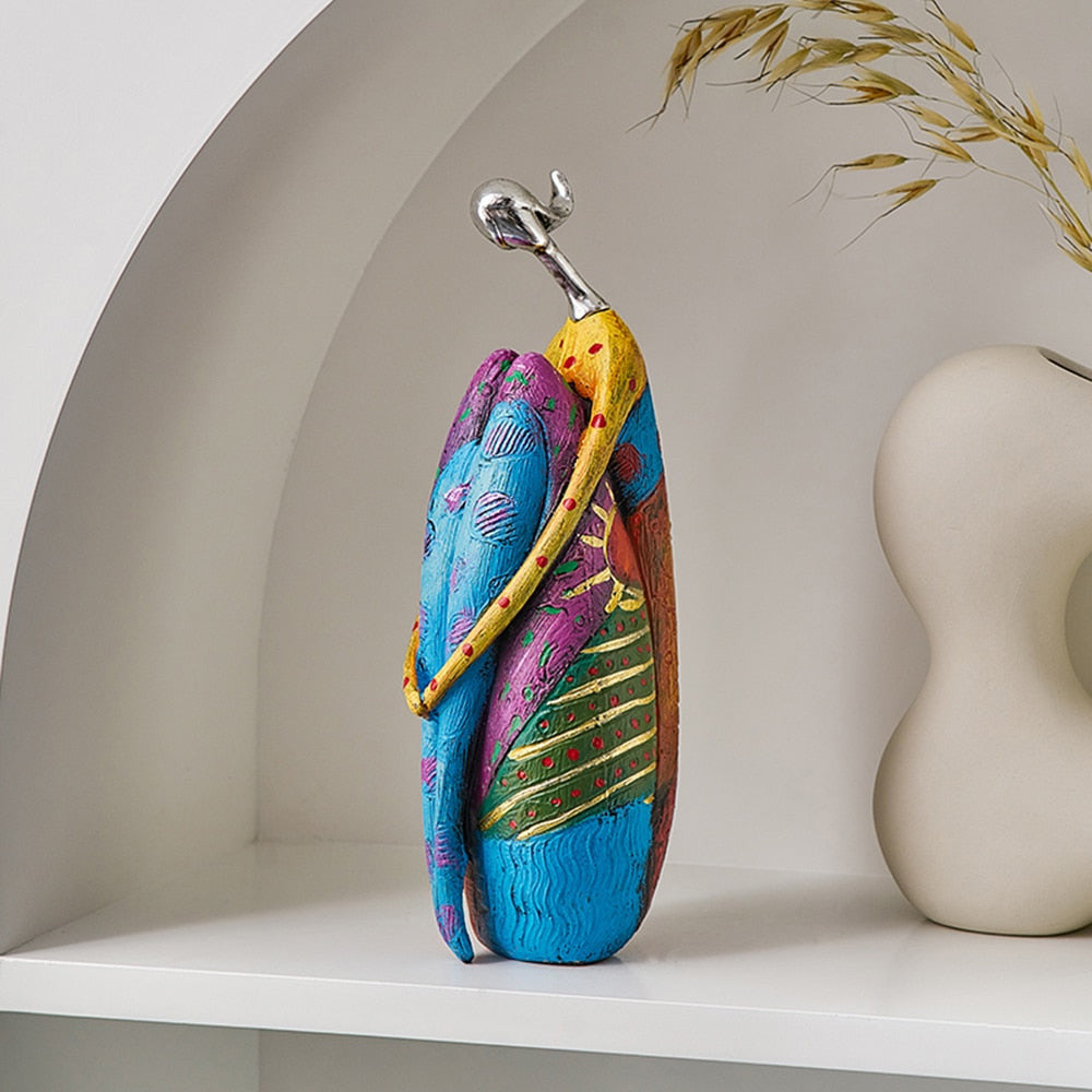 VividMuse – Abstract Women Sculptures with Colorful Elegance