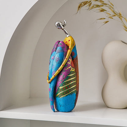 VividMuse – Abstract Women Sculptures with Colorful Elegance