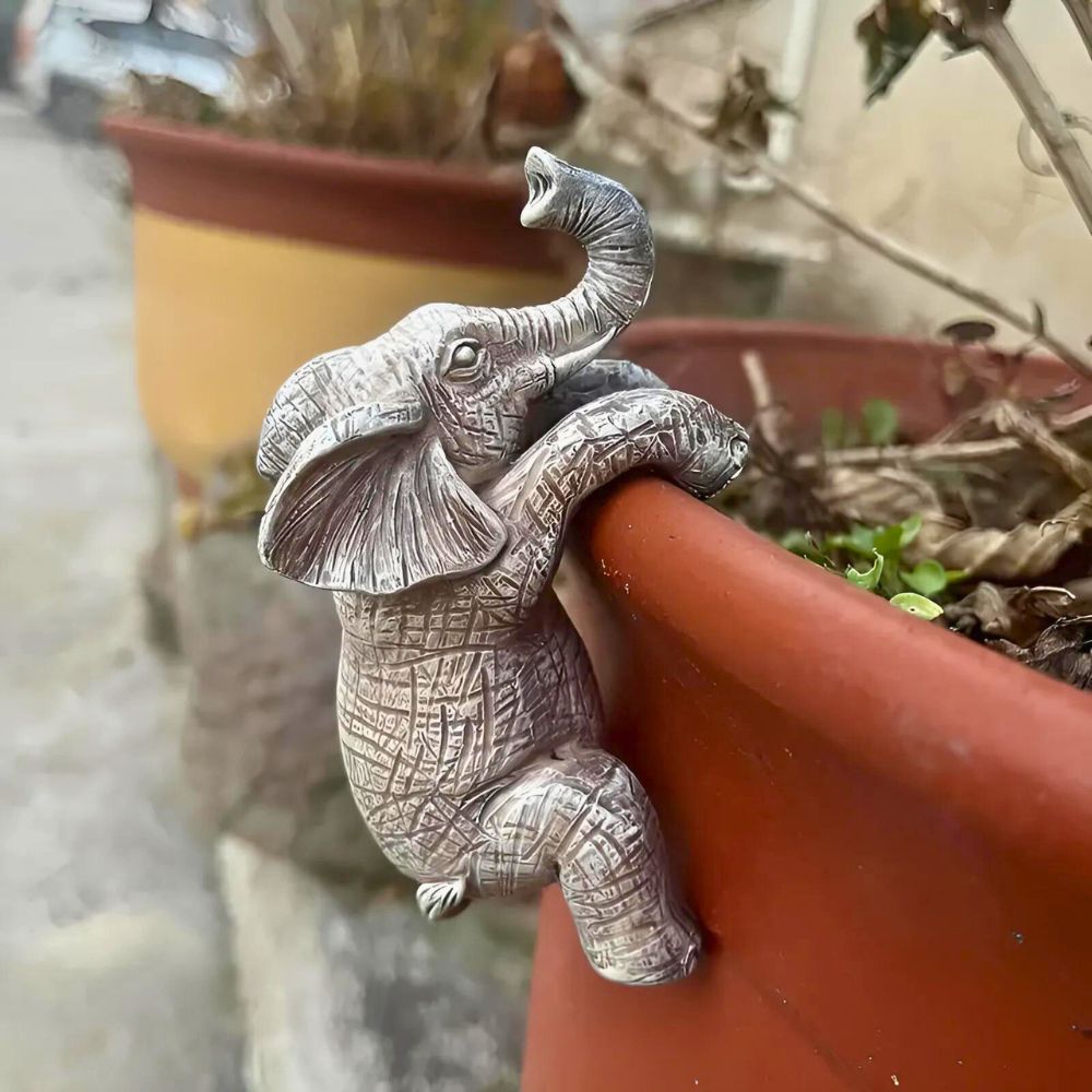 ElevaArt Luxe Elephant Statue – Playful Wall Decor for a Stylish Interior