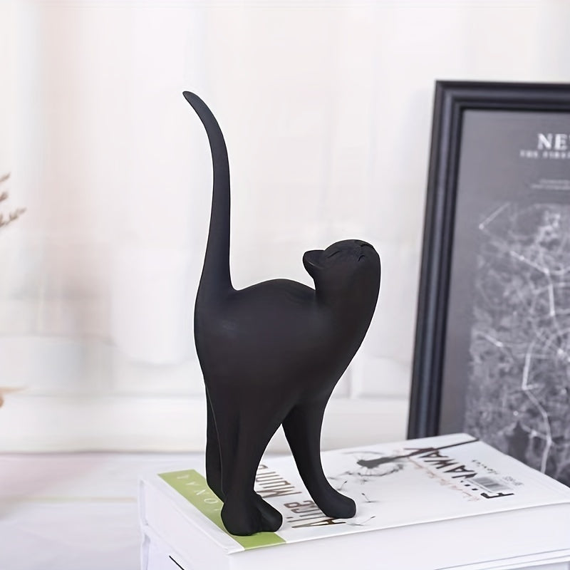 Nordic Whiskers: Handcrafted Decorative Cat Statue with Scandinavian Charm