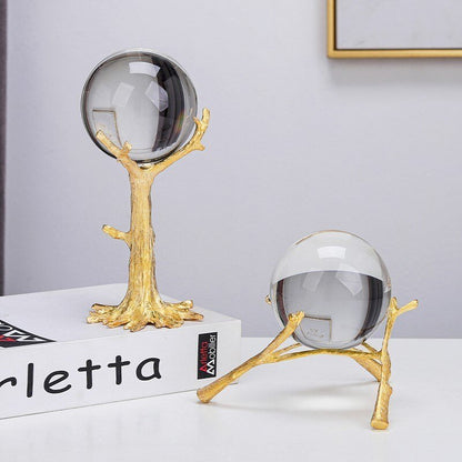 LumiSphere – Timeless Crystal Globe with Luxurious Design for a Stylish Ambience