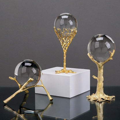 LumiSphere – Timeless Crystal Globe with Luxurious Design for a Stylish Ambience