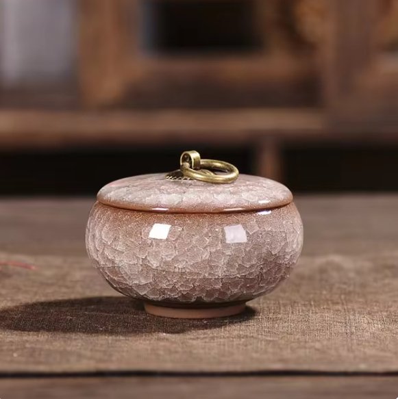 EternaPaws Elegant Ceramic Urn — A Timeless Memorial for Your Beloved Pet