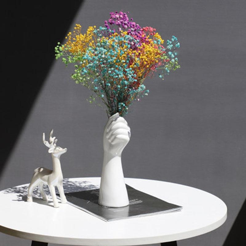 ArteLume Elegant Ceramic Vase – A Stylish Statement Piece for a Modern Interior