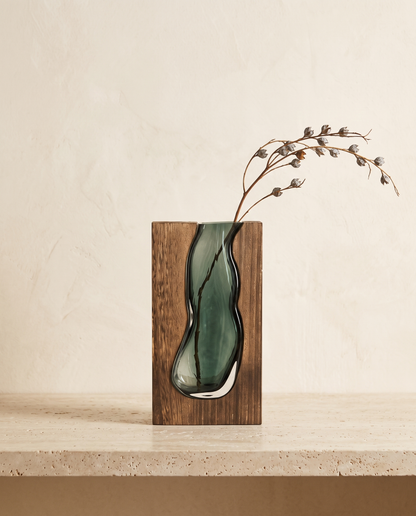 ScandiEdge minimalist vase minimalist luxury hero shot