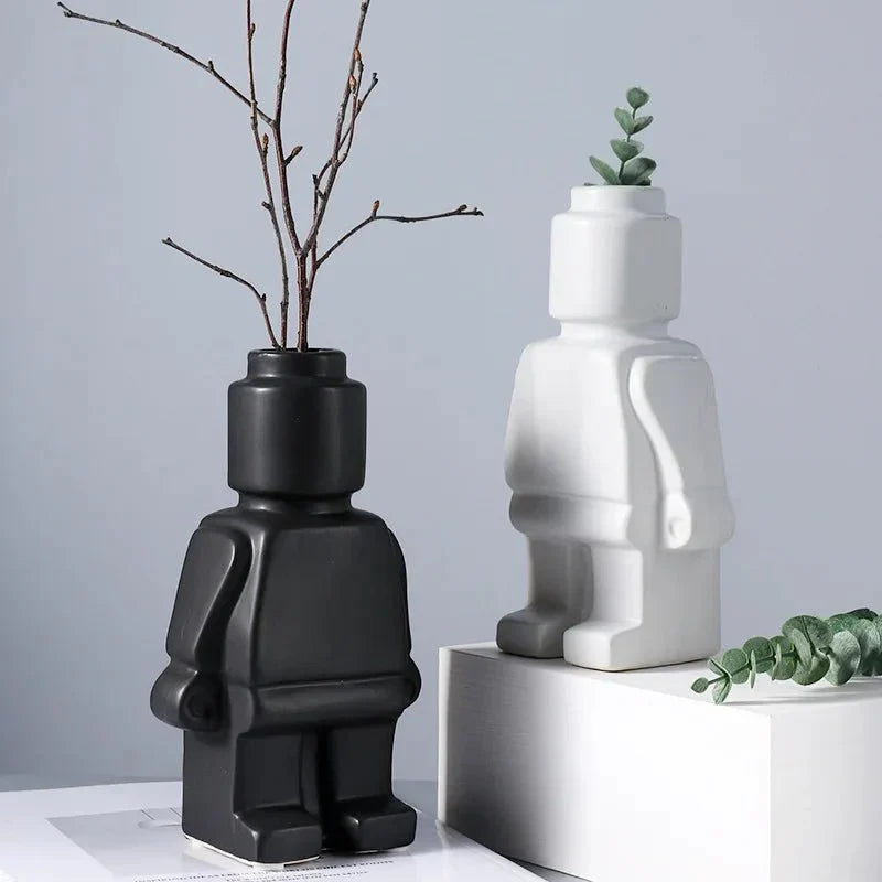 NordicCharm – Modern Ceramic Robot Vase for a Playful Accent