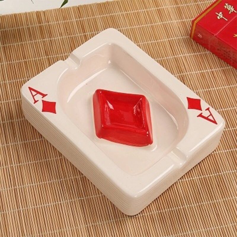 RoyalFlare Ceramic Ashtray - Chic Poker Heart Design for a Sophisticated Accent