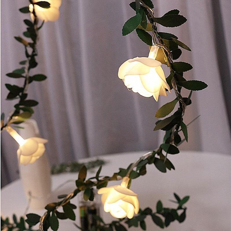 VineGlow – Exquisite LED Vine Lighting with Captivating Leaf Accents