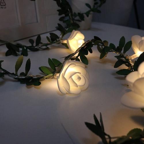 VineGlow – Exquisite LED Vine Lighting with Captivating Leaf Accents
