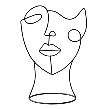 ArteLinea – Elegant Metal Wall Decoration with Abstract Line Art for Stylish Interiors