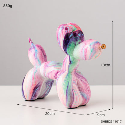GraffiLuxe – Unique Abstract Statuette with Artistic Flair
